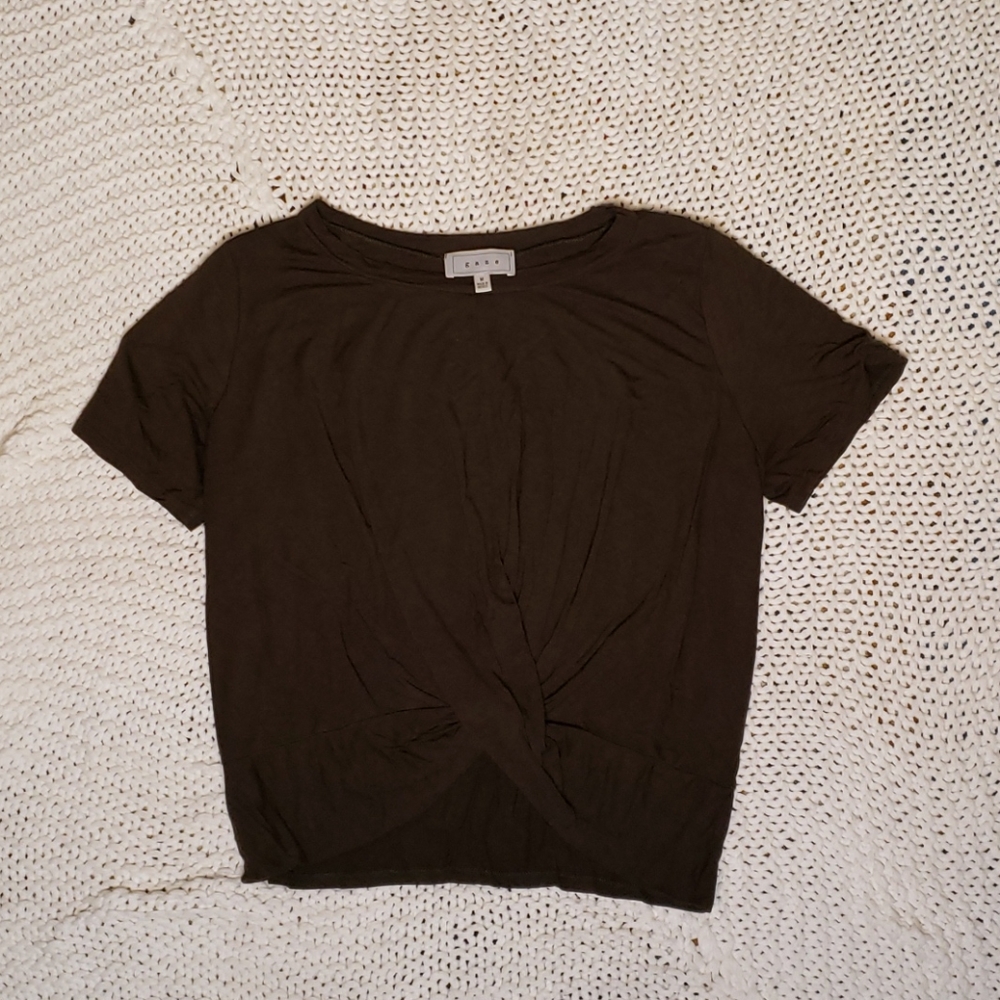 4 for $12 🧚‍♀️ Dark Brown Green Twist Waist Tee